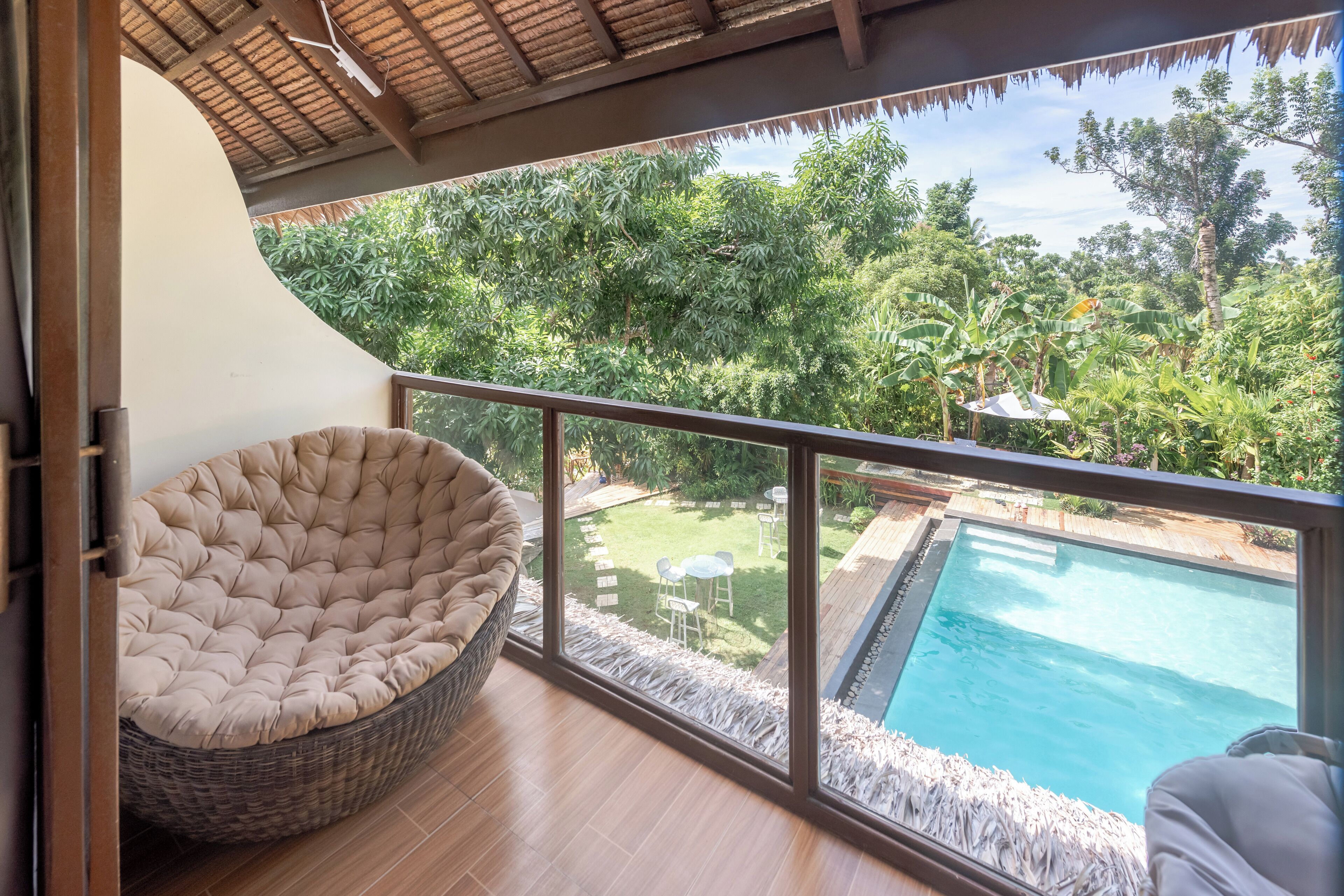 deluxe room | terrace/patio