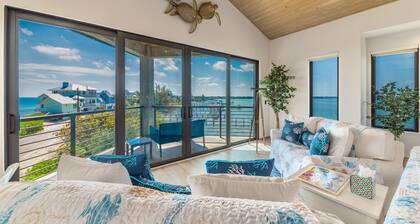 Nirvana Shores: Ocean-2-River FL Beach House w/heated pool,dock,elevator,hot tub