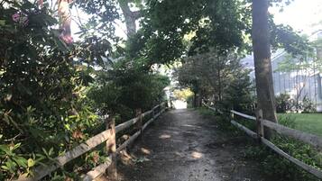 Enceinte de lâhĂ©bergement