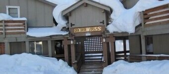 Prime Mt. Hood/Government Camp Loop Condo Background Beautiful 11,230 ft Mt Hood