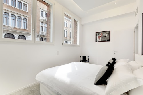 モダンラグジュアリーロフト「ジョルジョ」