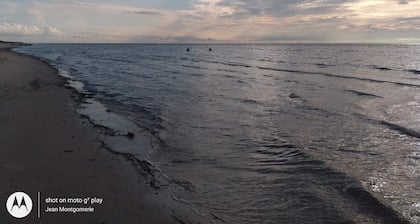 Relaxing bayside bungalow close to historic Cape May and Wildwoods