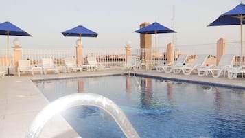 Outdoor pool, pool loungers