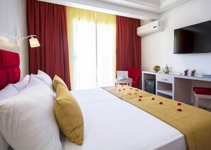 Superior Room | Premium bedding, minibar, in-room safe, desk