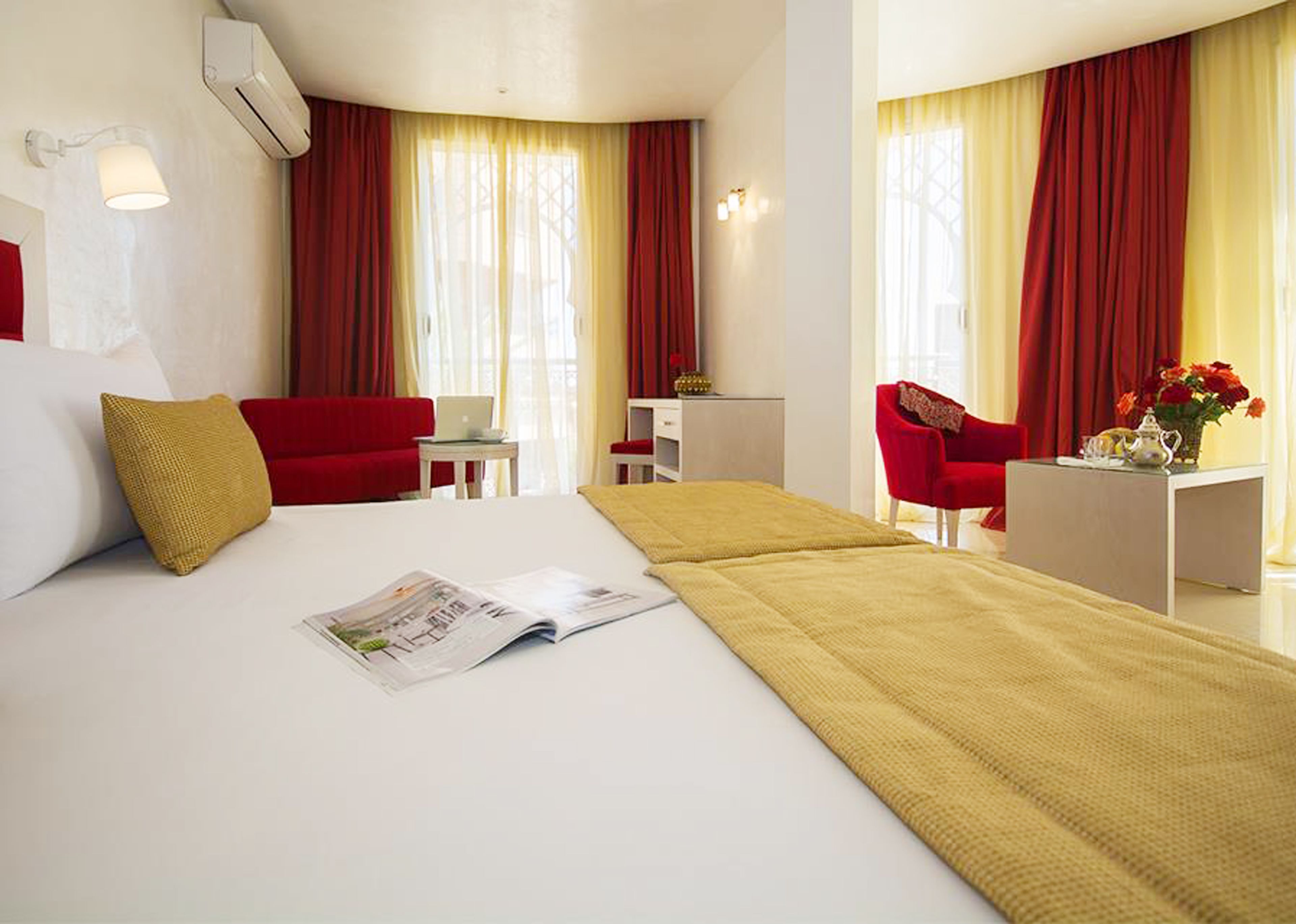 junior suite | premium bedding, minibar, in-room safe, desk