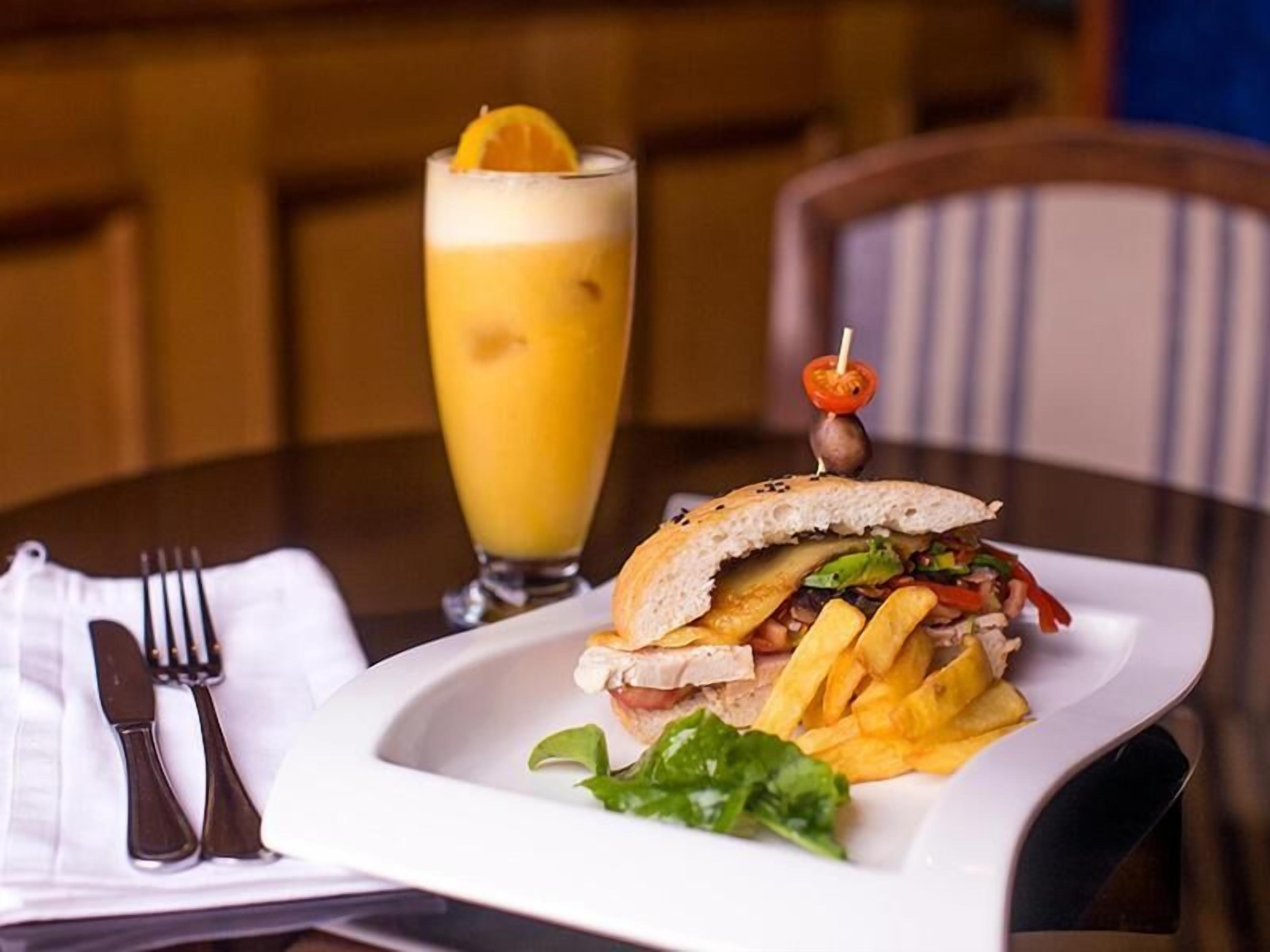 breakfast, lunch and dinner served