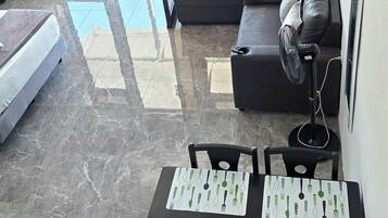 Junior Studio | Iron/ironing board, free WiFi, bed sheets