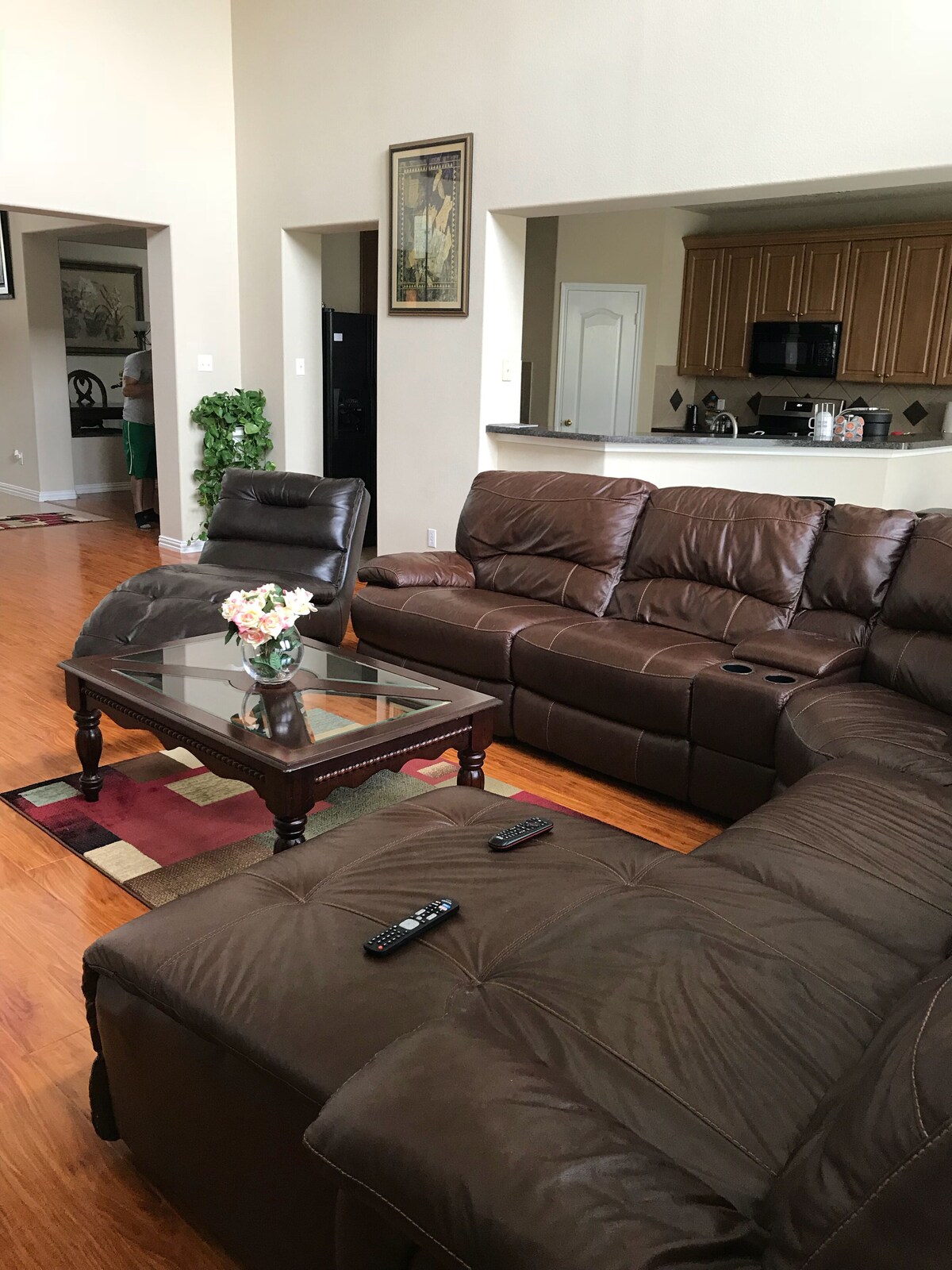Photo 18 of Large house with 5 Bedrooms 2.5 bath sleep 12 , fully garage to use
