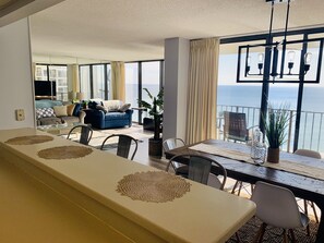 Interior - Summer dates still available!! (Panama City Beach)