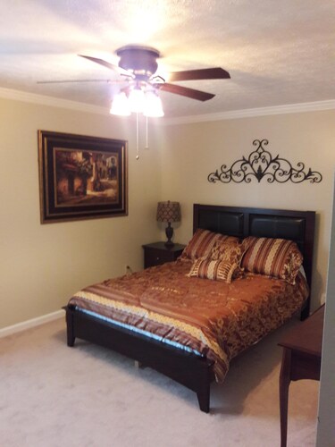 Master bedroom  & bathroom 