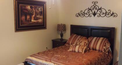 Master bedroom & bathroom