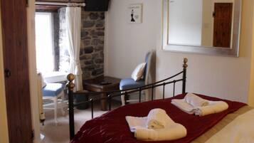 3 sovrum, strykjärn/strykbräda, gratis wi-fi och sängkläder