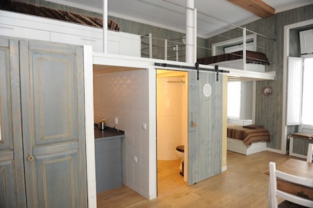 1 Schlafzimmer, Schreibtisch, Bügeleisen/Bügelbrett, kostenloses WLAN. DAS BOOT - Themenwohnung