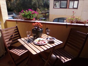 Outdoor dining - paola holiday home with terrace 2 (Quartu Sant'Elena)