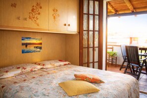 1 camera, Wi-Fi gratuito, lenzuola