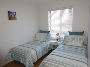 Family Apartment, 2 Bedrooms, Beachside (Selene)