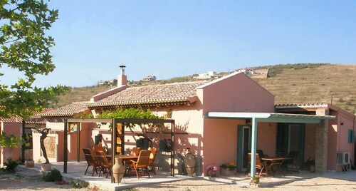 Agroikia Areti farmhouse