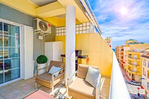 Property grounds - Penthouse la Paloma Playa del Cura 100m Beach close to downtown BBQ terrace  (Torrevieja)
