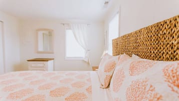 2 chambres, fer et planche à repasser, Wi-Fi gratuit, draps fournis