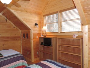 3 chambres, fer et planche à repasser, accès au Wi-Fi (inclus)