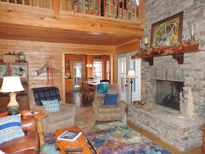 Smart TV, fireplace, DVD player