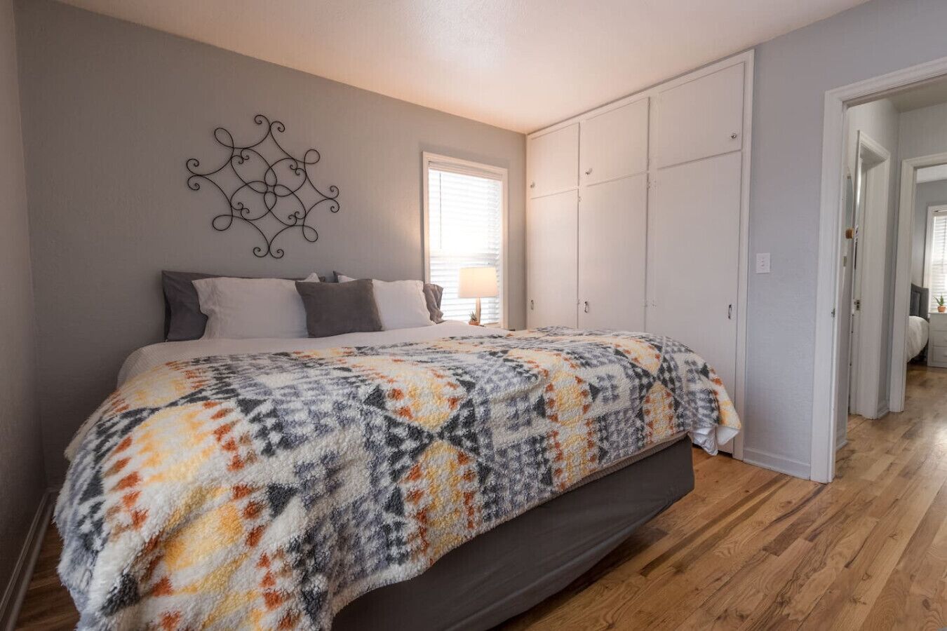 2 bedrooms, desk, iron/ironing board, free WiFi