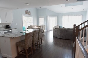 Smart TV, chimenea, videojuegos, reproductor de DVD