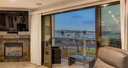 OCEANFRONT LUXURY—Summer booking fast so Hurry and book!<br>