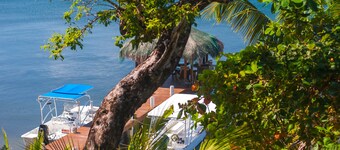 Casa frente a la playa entre West Bay y West End con piscina privada, wifi y kayaks