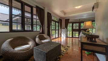 Family Room, 2 Bedrooms | 1 bedroom, desk, blackout drapes, free WiFi