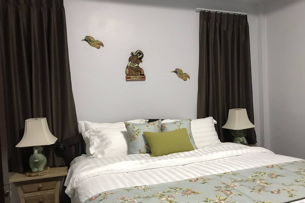 Desk, blackout drapes, WiFi (free)