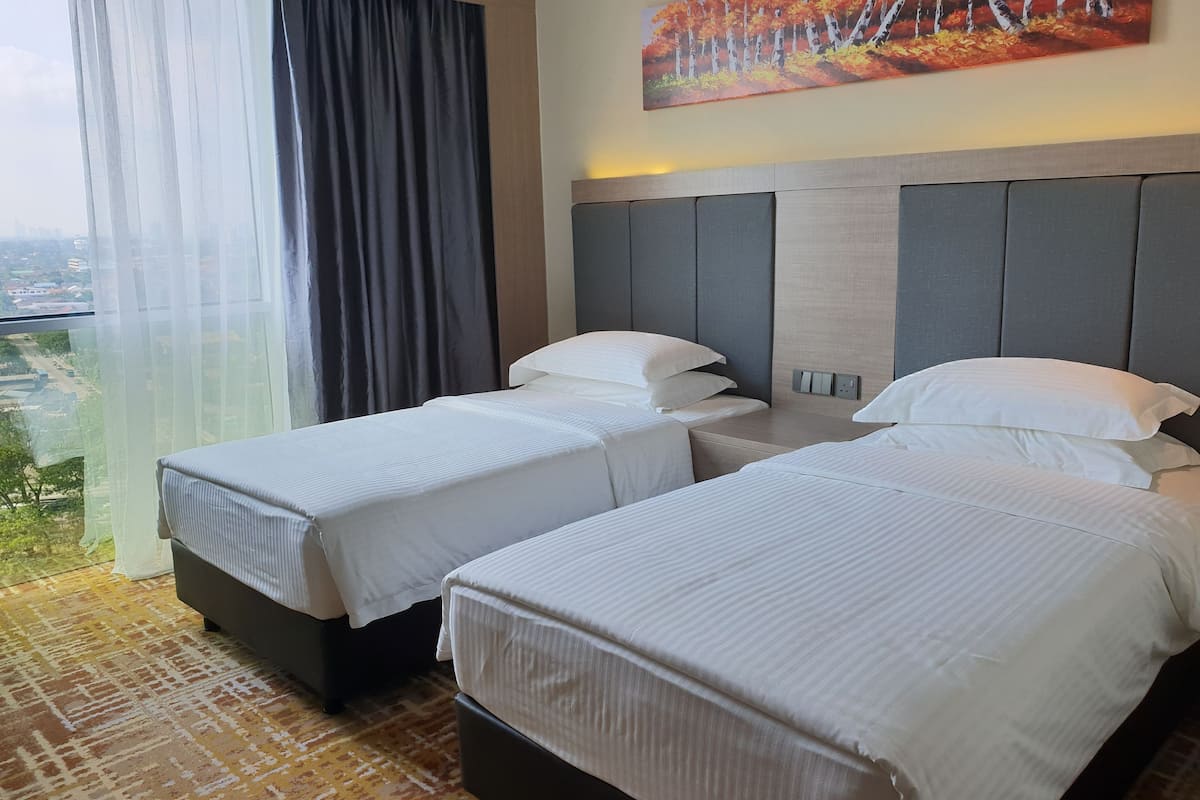 1 bedroom, minibar, in-room safe, desk