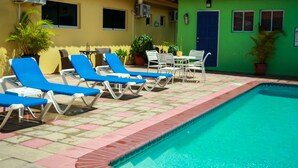 Pool - Kudawecha 40 (Noord)