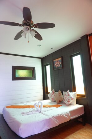 Superior Bungalow with Garden View | Free WiFi - Wanghin Bungalow Donsak (Don Sak)