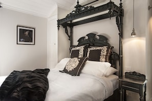 1 habitación, ropa de cama de alta calidad y colchones con pillow-top