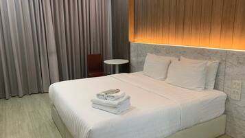 Décoration personnalisée, ameublement personnalisé, bureau