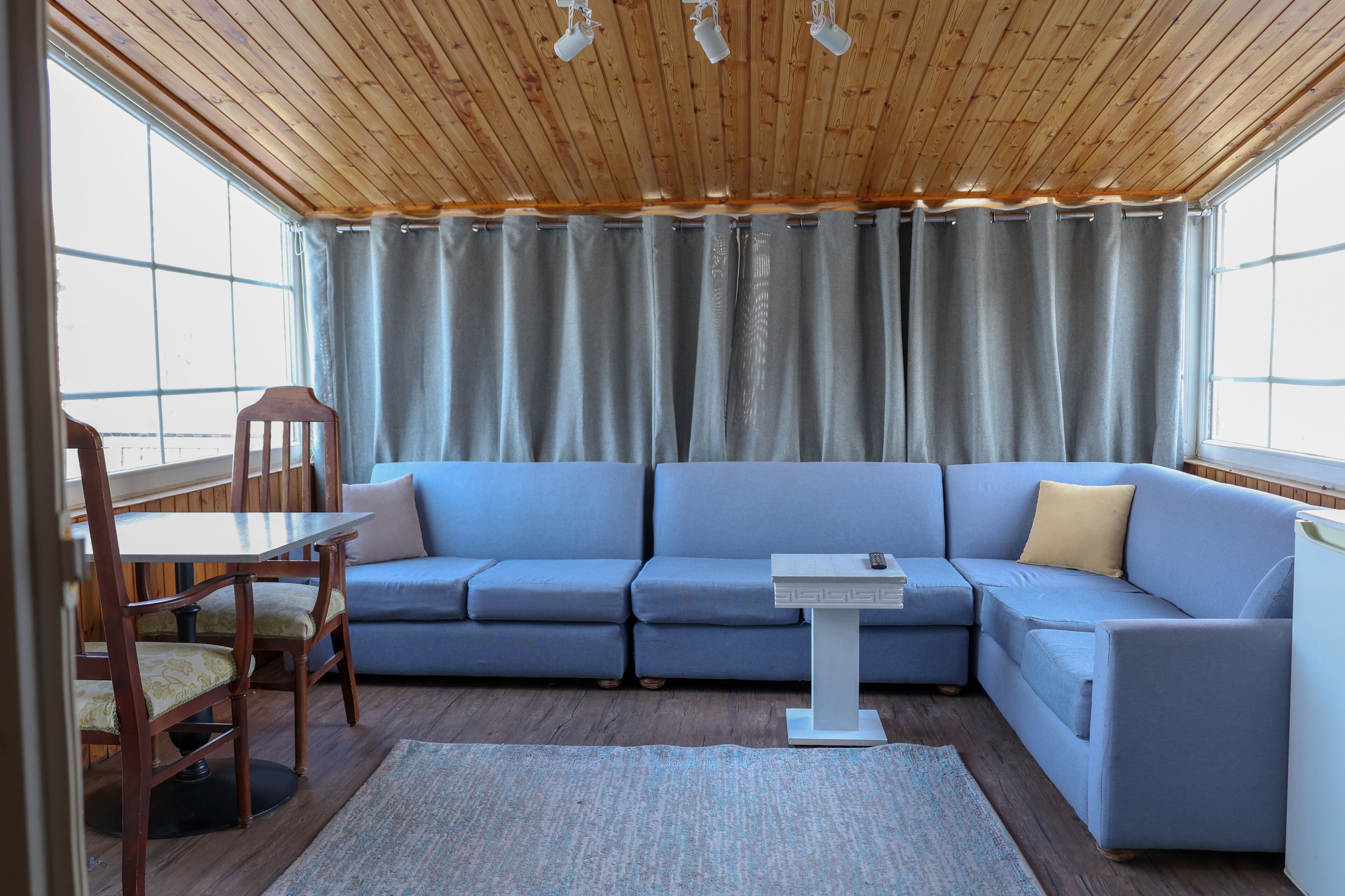 royal suite, 1 bedroom | in-room safe, soundproofing, iron/ironing board, free cots/infant beds