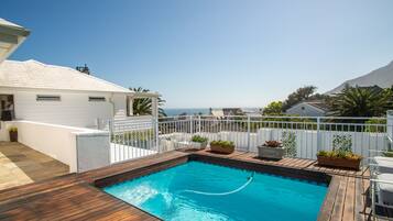 Elite Villa, 2 Bedrooms | Private spa tub