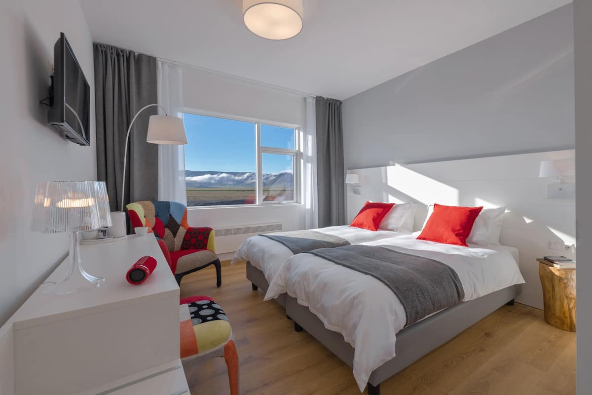 1 bedroom, premium bedding, down duvets, select comfort beds