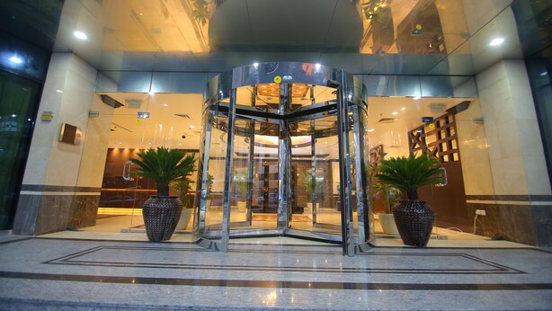Property entrance - Dream City Deluxe Hotel Apartment (Dubai)