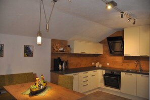 Frigorifero, forno, lavastoviglie, macchina per tè/caffè