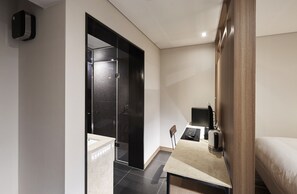 Standard Double Room | Room amenity - Gracias Hotel Gimhae (Gimhae)