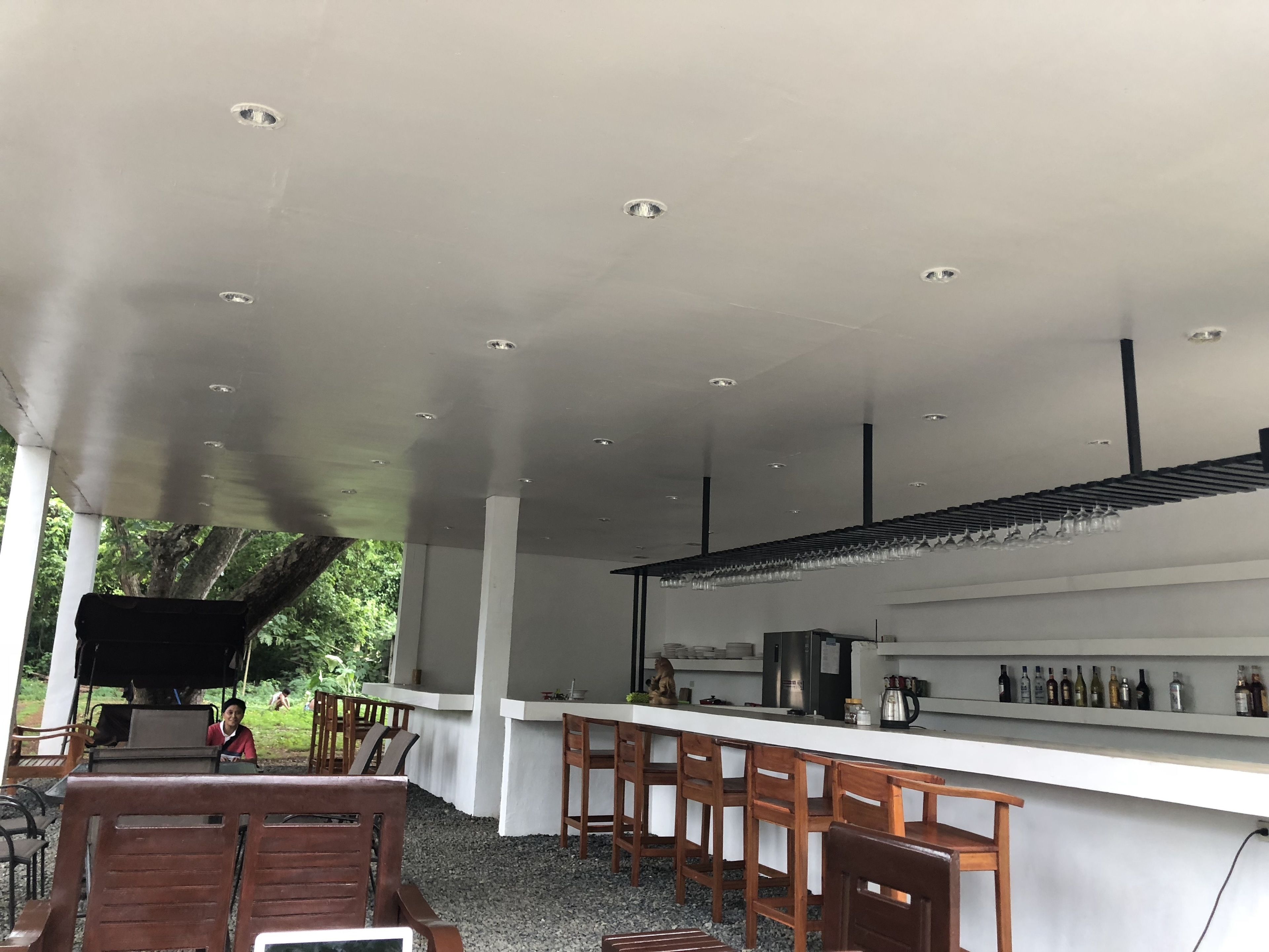 Breakfast, lunch, dinner served; local cuisine 