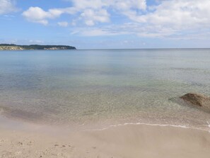 Beach nearby - Exclusive thatched roof villa Ostseefrische - exclusive thatched roof villa only 500 meters (Mönchgut)