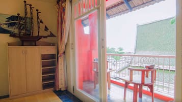 Deluxe Double Room | Blackout drapes, rollaway beds, free WiFi