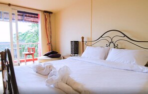 Deluxe Double Room - Anda Orange Pier Guesthouse (Chalong)