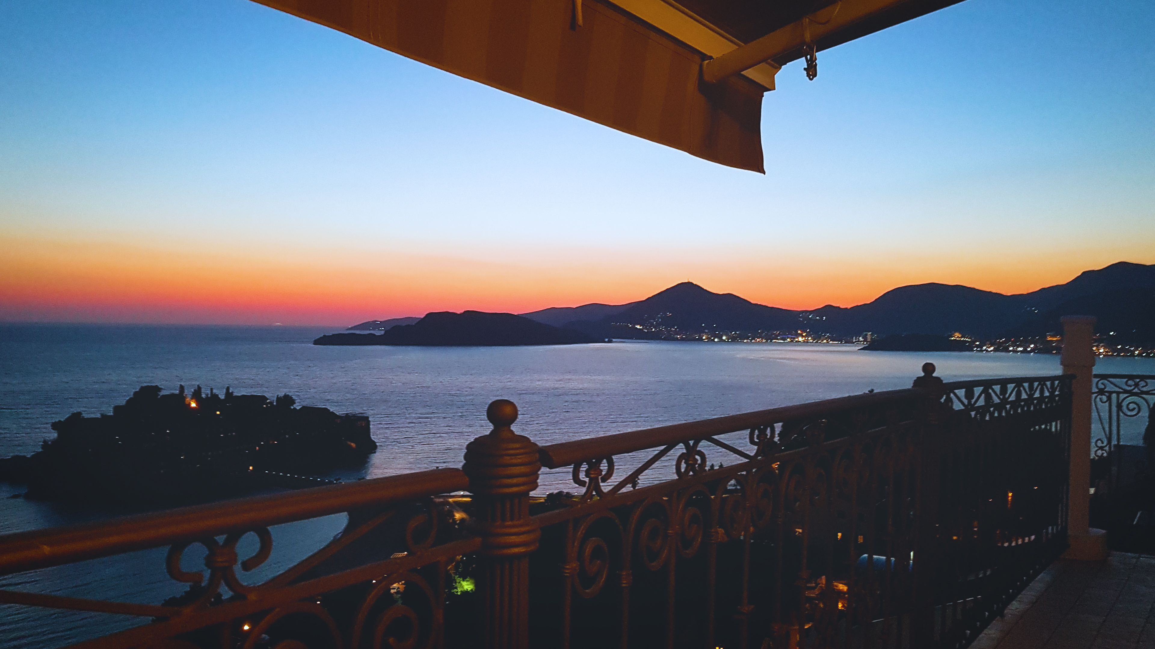 Deluxe Apartment, 1 Bedroom, Sea View | Beach/ocean view