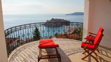 Executive-Apartment, 3 Schlafzimmer, Meerblick | Balkon