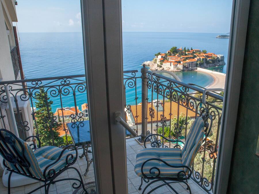 Panoramic Apartment, 2 Bedrooms, Sea View | Beach/ocean view