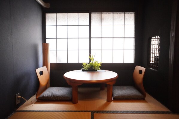 Traditional Japanese Style Private Vacation Home	